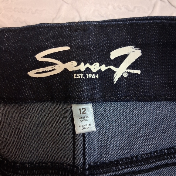 Seven 7 New Jeans High-Rise Skinny Jeans in Dark Indigo - Picture 3 of 16